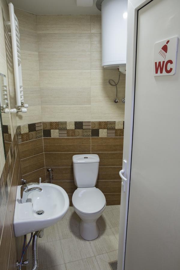 Tbil Home Hostel ティビリシ エクステリア 写真